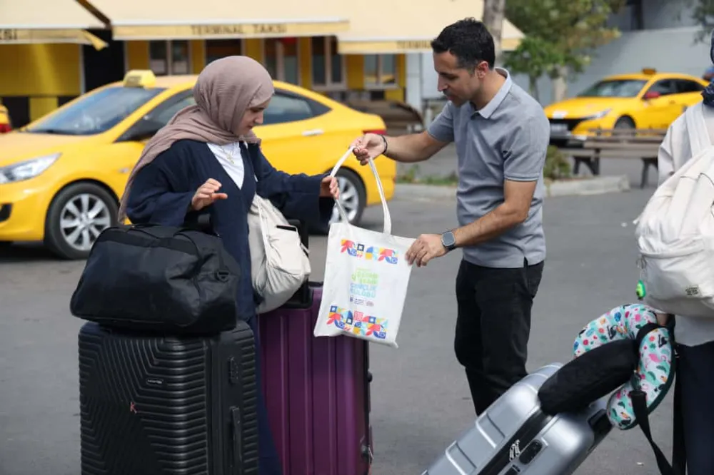 Büyükşehir’den üniversiteli gençlere sıcak karşılama