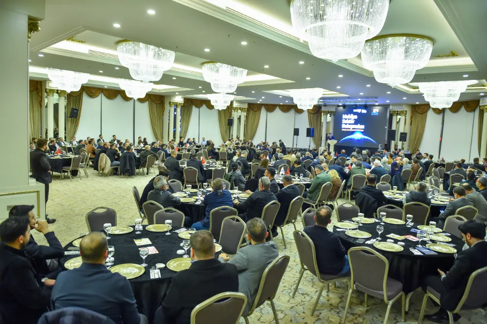 Mobilya sektörünün liderleri İnegöl’de buluştu