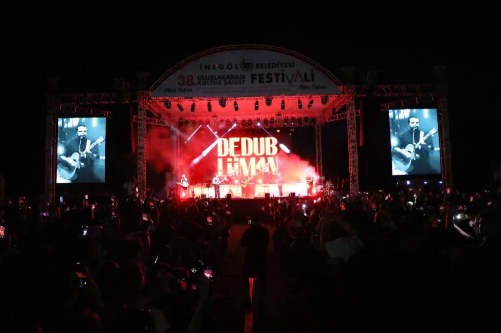 İnegöl’de Festival Heyecanı Dedublüman Konseriyle Zirveye Ulaştı