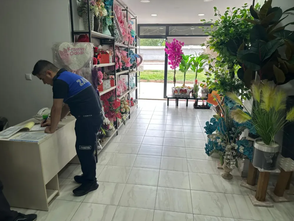 İnegöl’de çiçekçilere fiyat denetimi