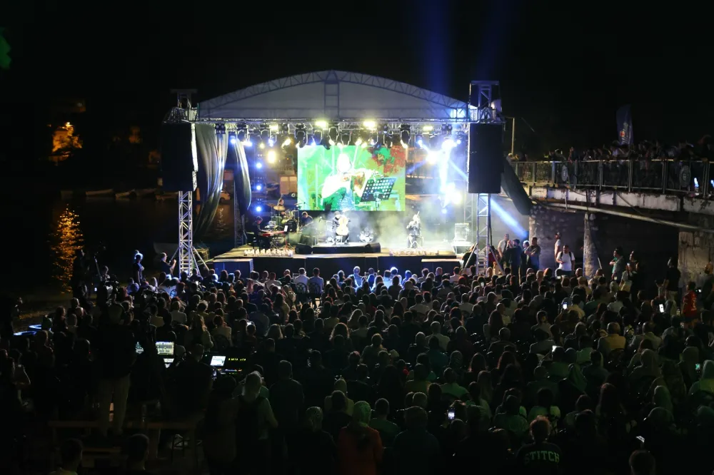 Gölyazı'da unutulmaz gece