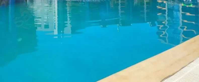 Havuza düşen 2 yaşındaki çocuk hayatını kaybetti