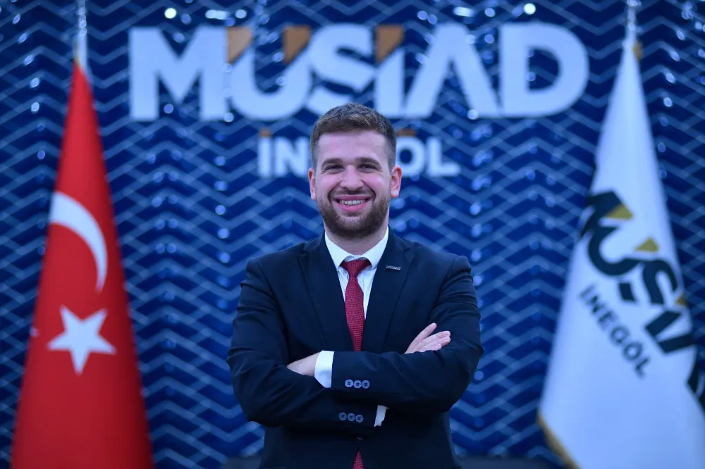 Genç MÜSİAD İnegöl’de Bayrak Değişimi