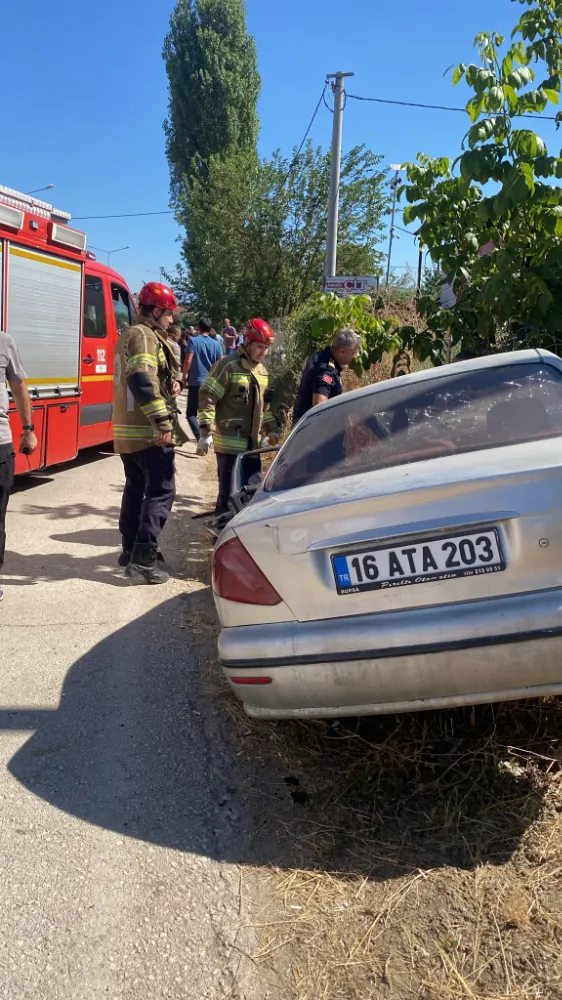 Otomobil ile traktör çarpıştı 1 ağır yaralı